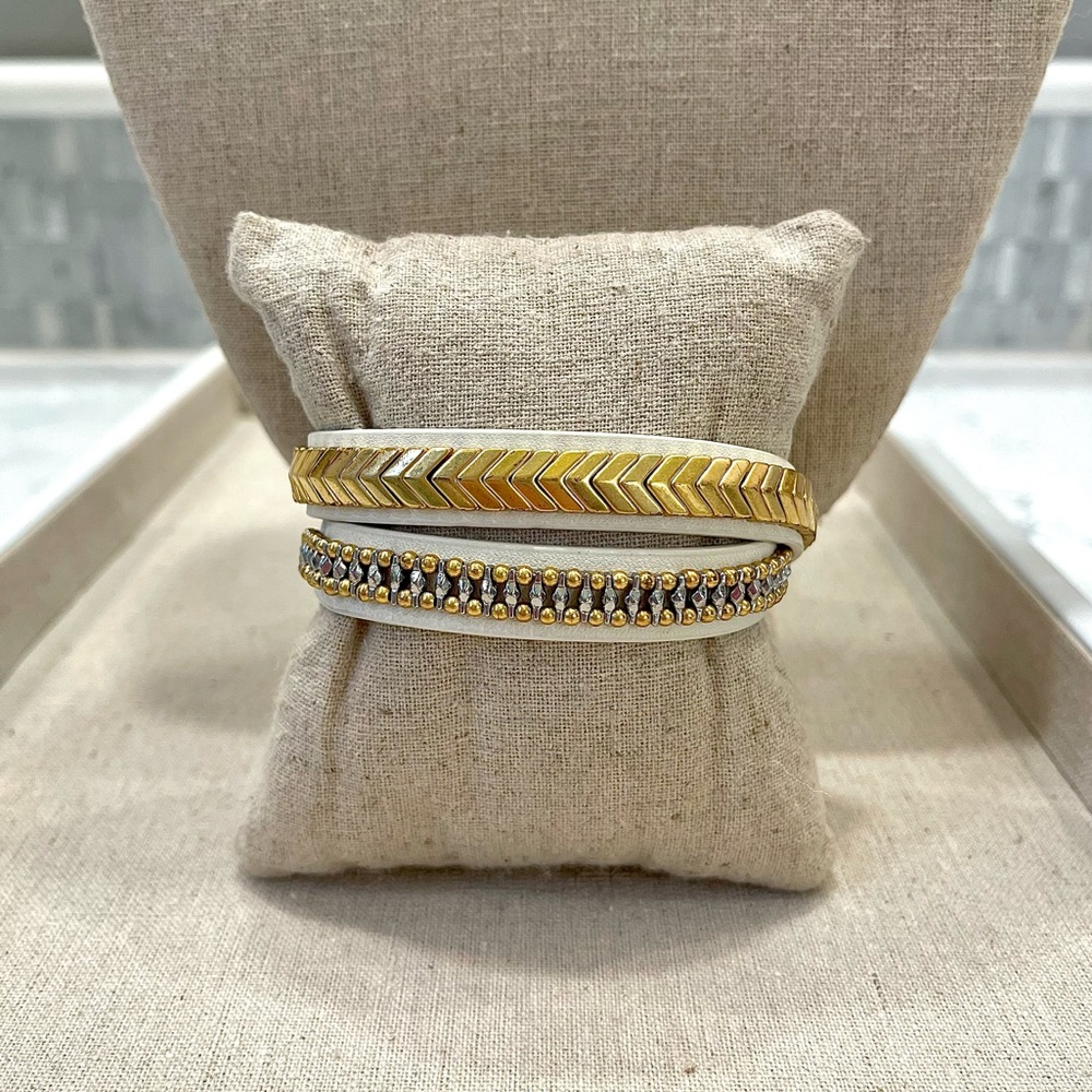 Stella & Dot white wrap bracelet